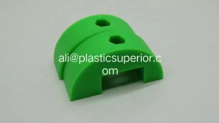 Parti meccaniche di lavorazione CNC del PE del tappo dell'automobile dei pezzi meccanici UHMWPE di alta precisione